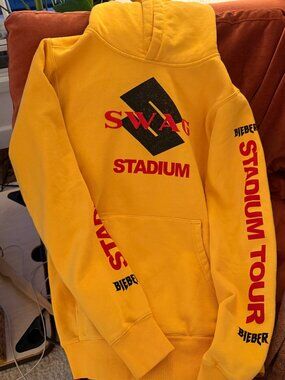 Justin Bieber Official Coachella Stadium Retro Skylrk Yellow Hoodie in XS
